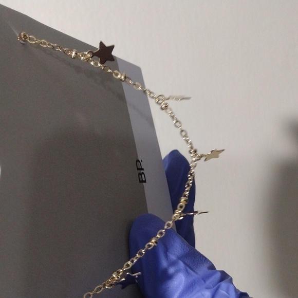 Women's Stunning Polished Gold tone Star Dropping Charms Necklace 16+2-inch - Picture 6 of 6